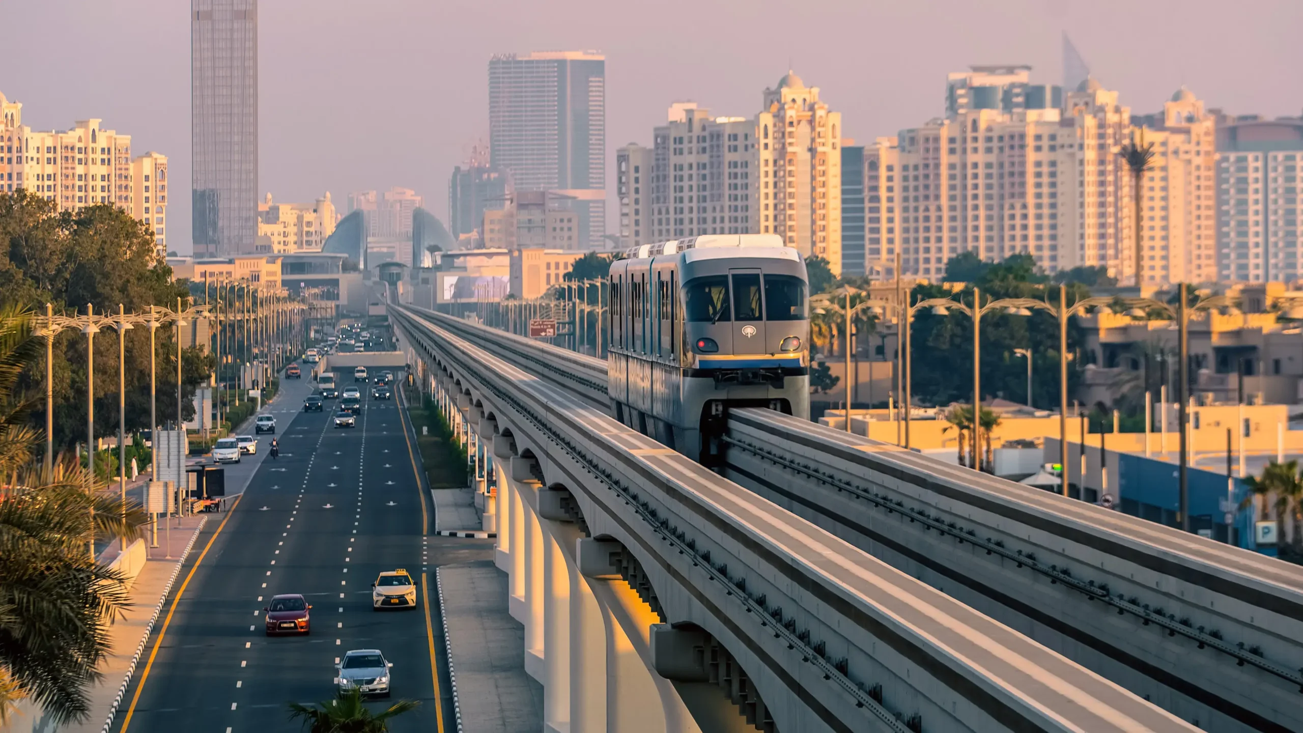 Sharjah to Jebel Ali Car Lift